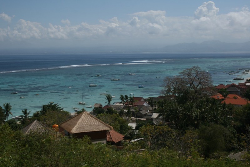 Nusa Lembongan Coast